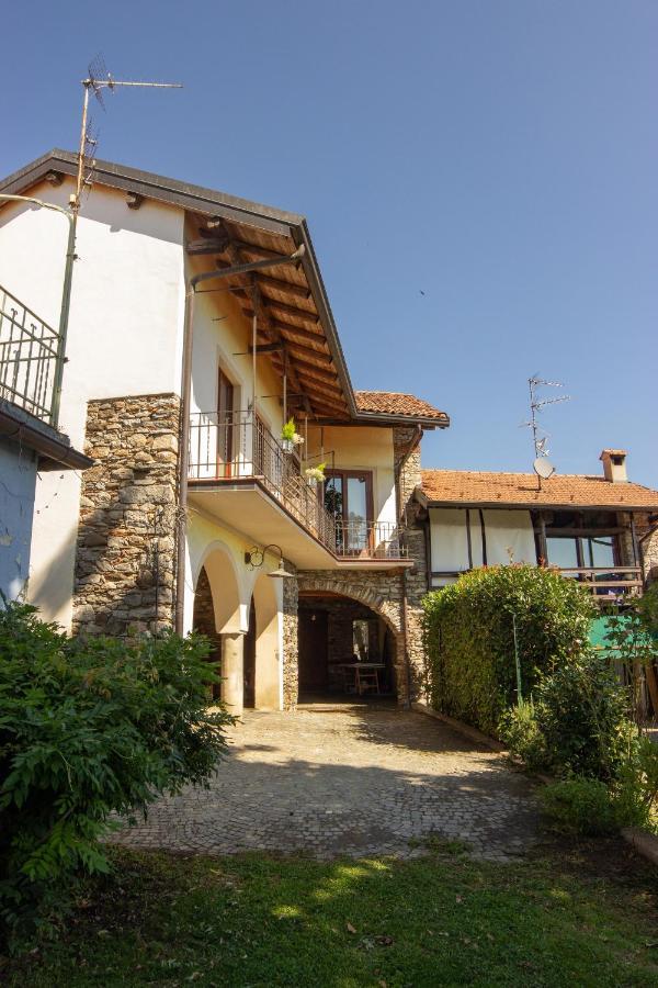 מלון Nebbiuno Casa Patrone מראה חיצוני תמונה